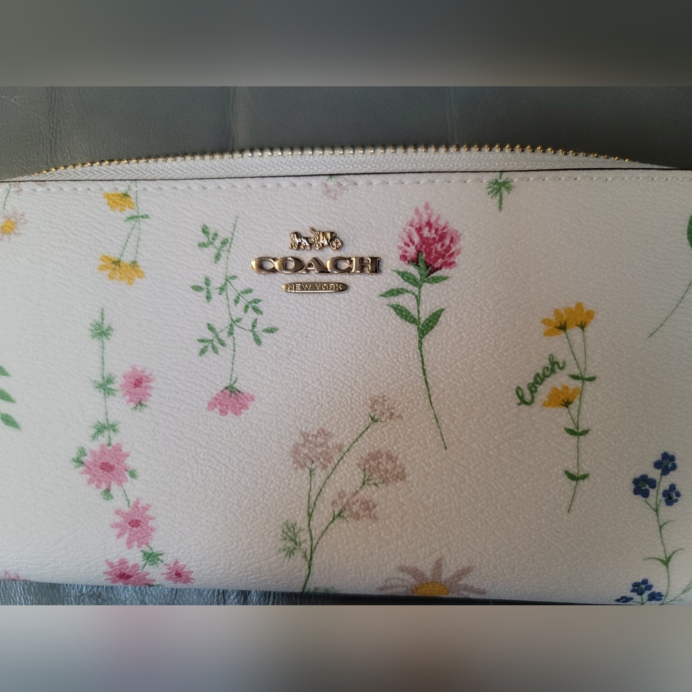 Coach White Floral Wallet